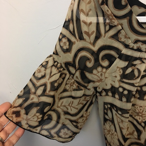 BCX cream, tan & black blouse - Picture 3 of 5